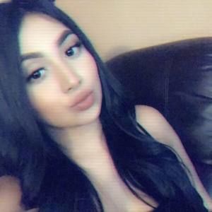 Meet your Posher, Crystaal